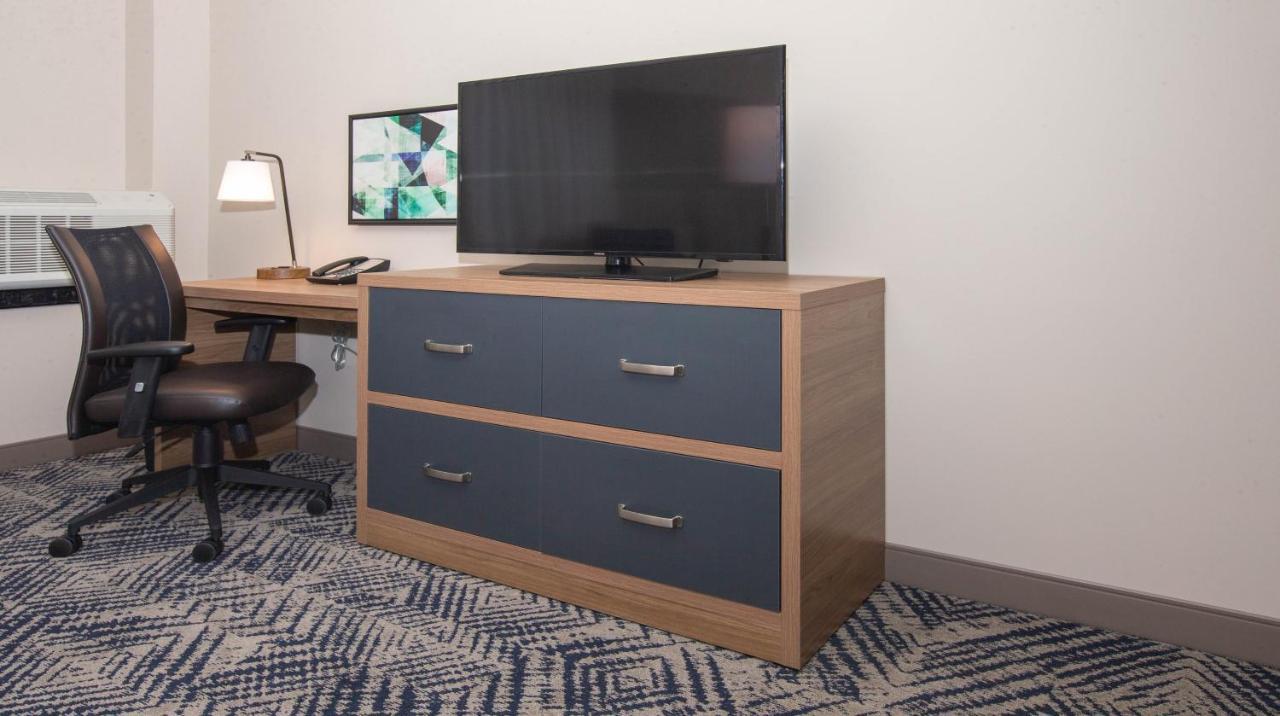 Hotel Candlewood - Cleveland South - By Ihg