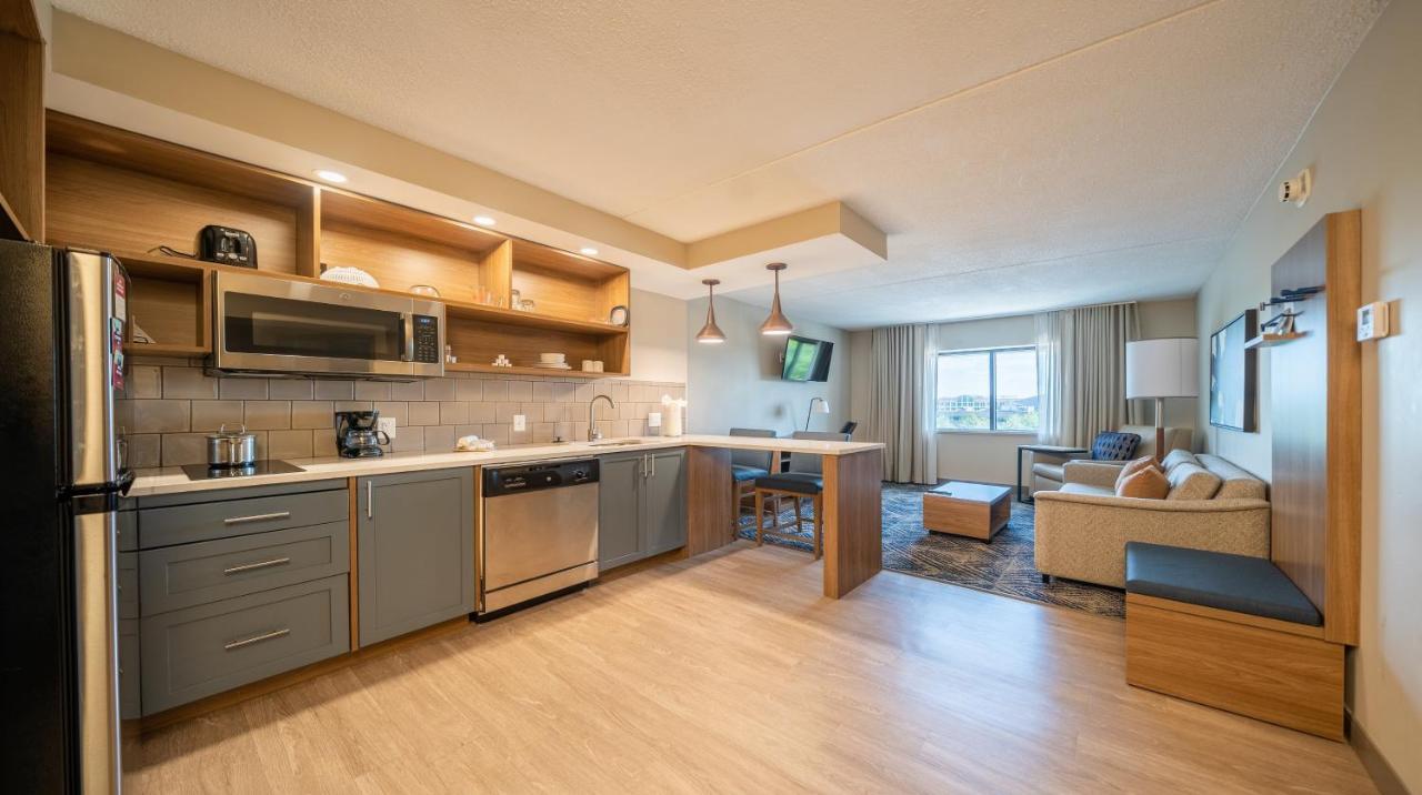 Candlewood - Cleveland South - By Ihg Hotel 2*