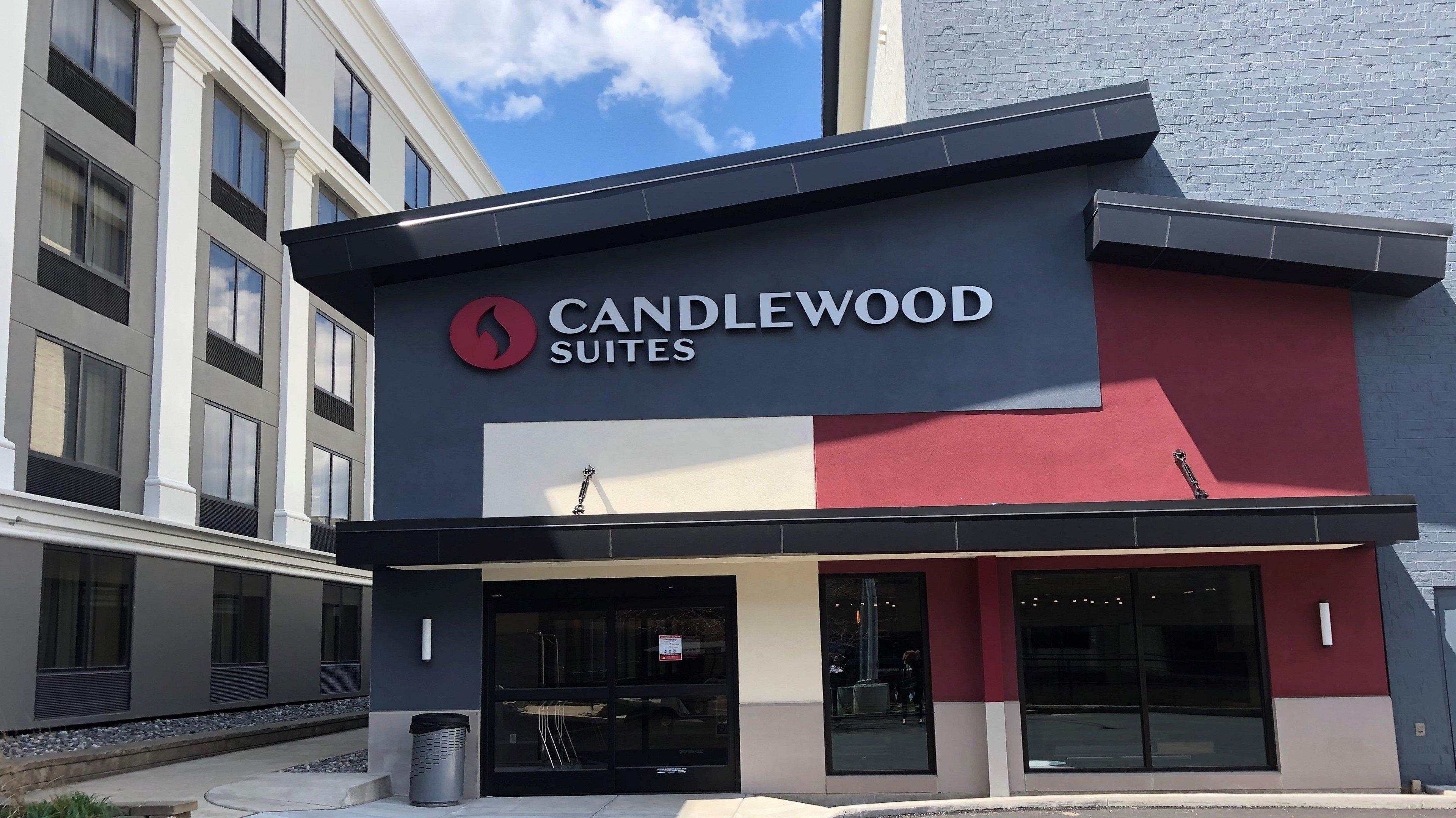 Candlewood - Cleveland South - By Ihg Hotel